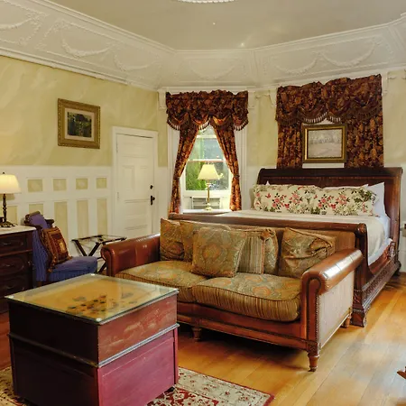 Union Gables (Adults Only)-2